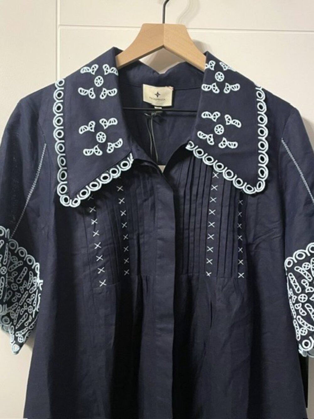 NWT Tuckernuck Linen Eyelet Delphine Mini Dress Navy Size Large Resort Beach - Picture 7 of 16